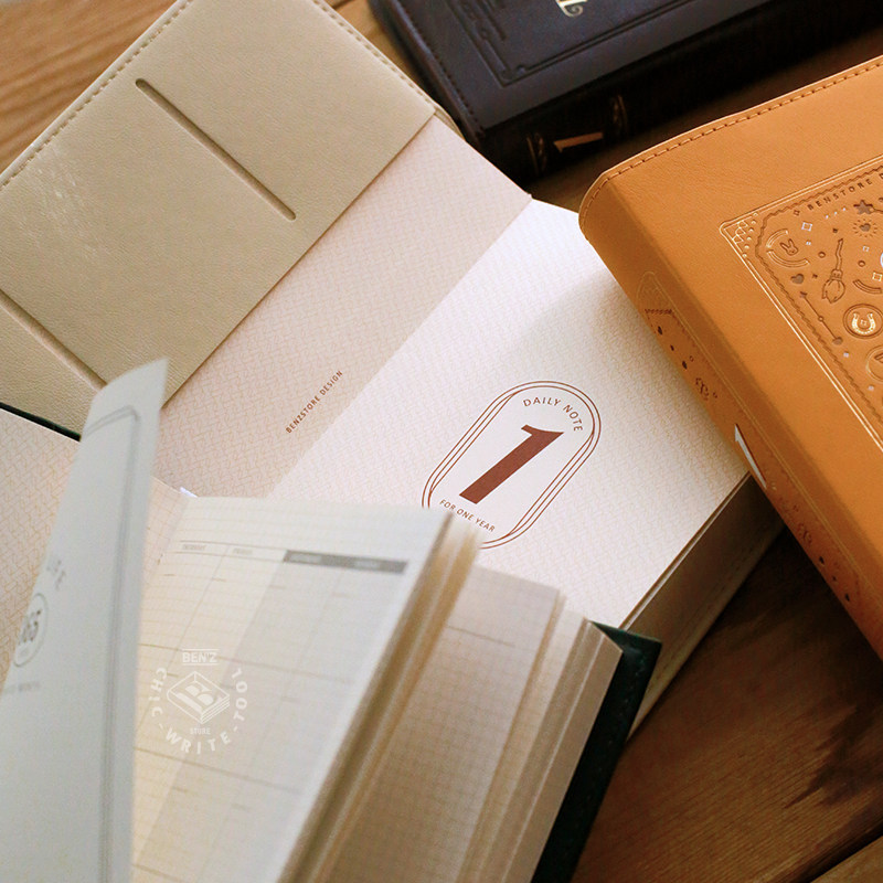 本子事多b一年事典 2024日计划全年加厚日程B6手账本皮面手账日记,文具电教/文化用品/商务用品,手帐/日程本/计划本,淘宝优惠券,粉丝福利购,淘宝优惠卷