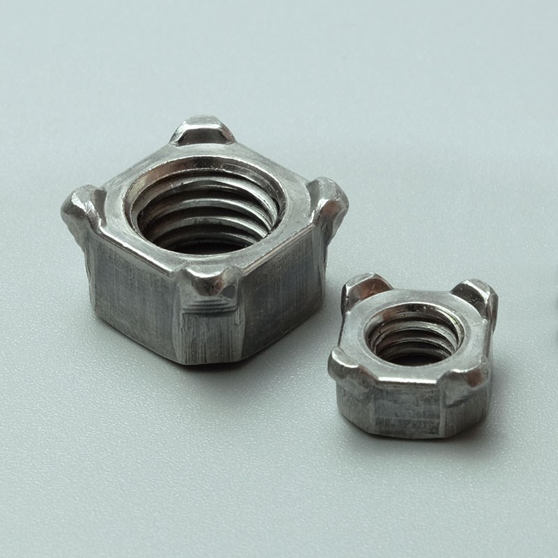 GB13680国标B型四方点s焊螺母四脚焊接地脚预埋螺帽M4M5M6M8M10促