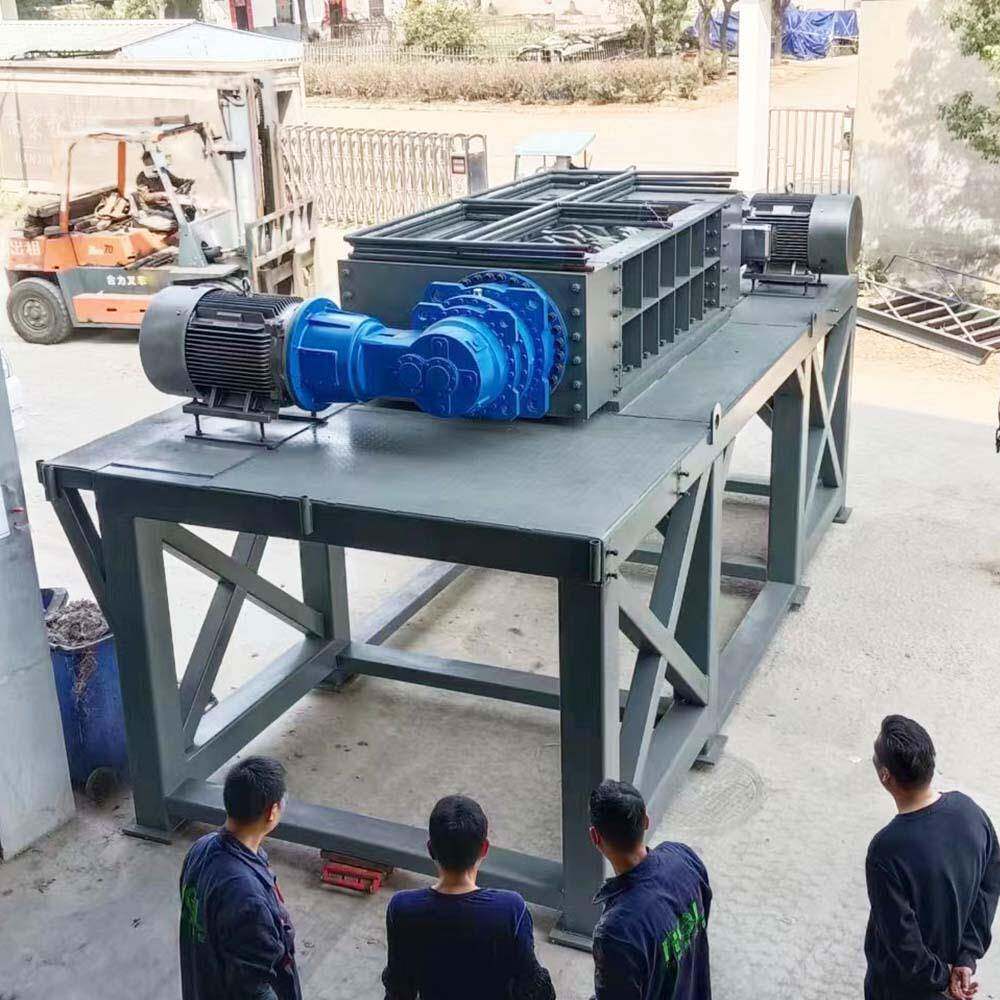 大型多功能固废有色金属双轴撕碎机废旧沙发床垫冰箱洗衣机破碎机