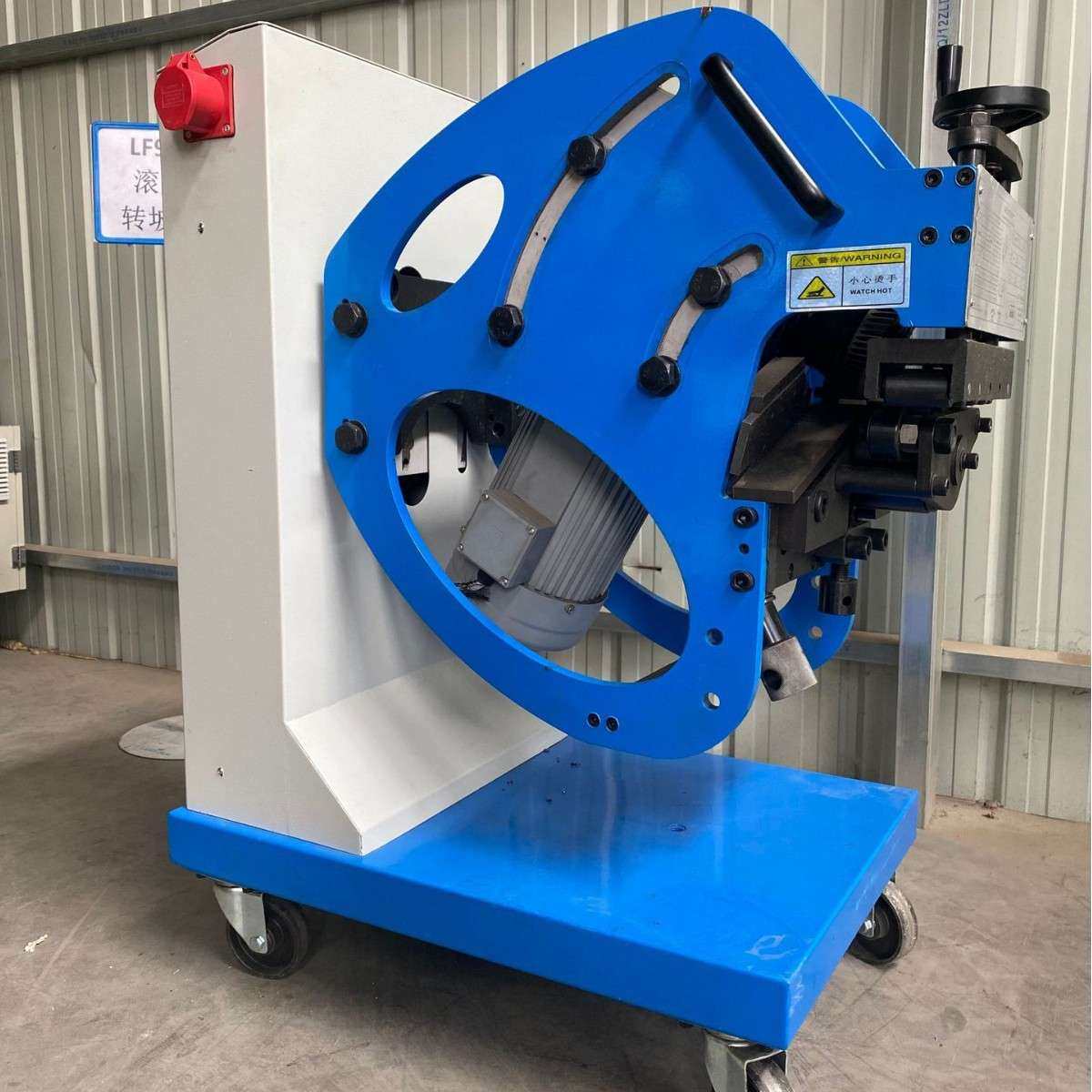 翻转滚剪坡口机碳钢结构45度坡口铣边机多功能焊接自动钢板坡口机,农机/农具/农膜,割灌机/割草机/油锯,淘宝优惠券,粉丝福利购,淘宝优惠卷