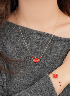 新年红色滴油纽扣串珠项链甜级感锁骨链心高级感项饰