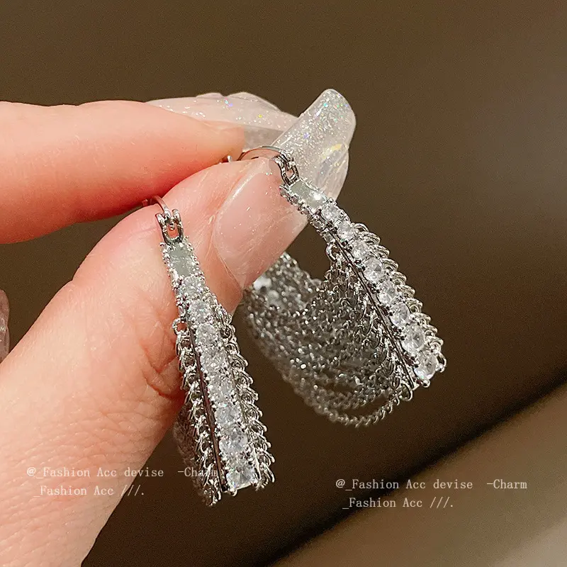 锆石包包流苏耳扣欧美时尚设计感金属耳环小众高级感百搭耳饰