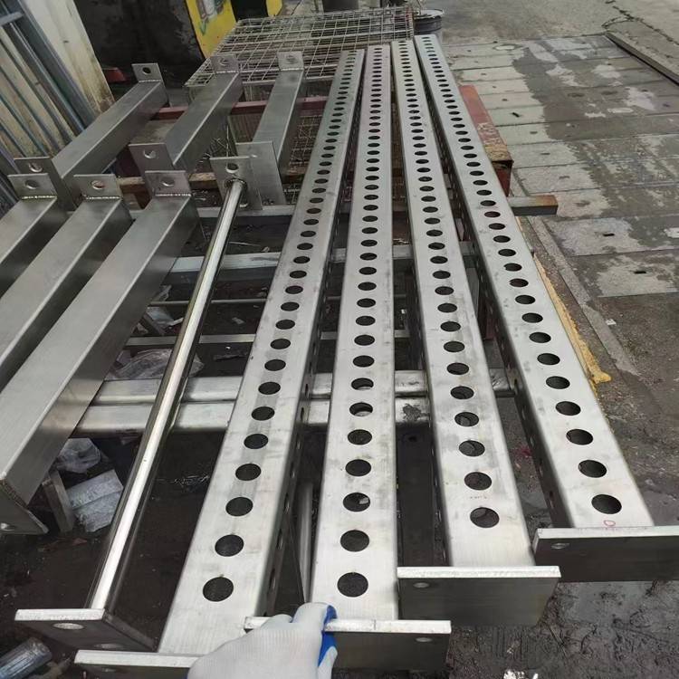 现货不锈钢304深蹲卧推健身架立柱横梁横杆配件激光加工满焊厂家