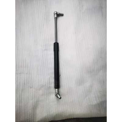 道依茨法尔拖拉机原厂原装件中大马力2004机罩气弹簧