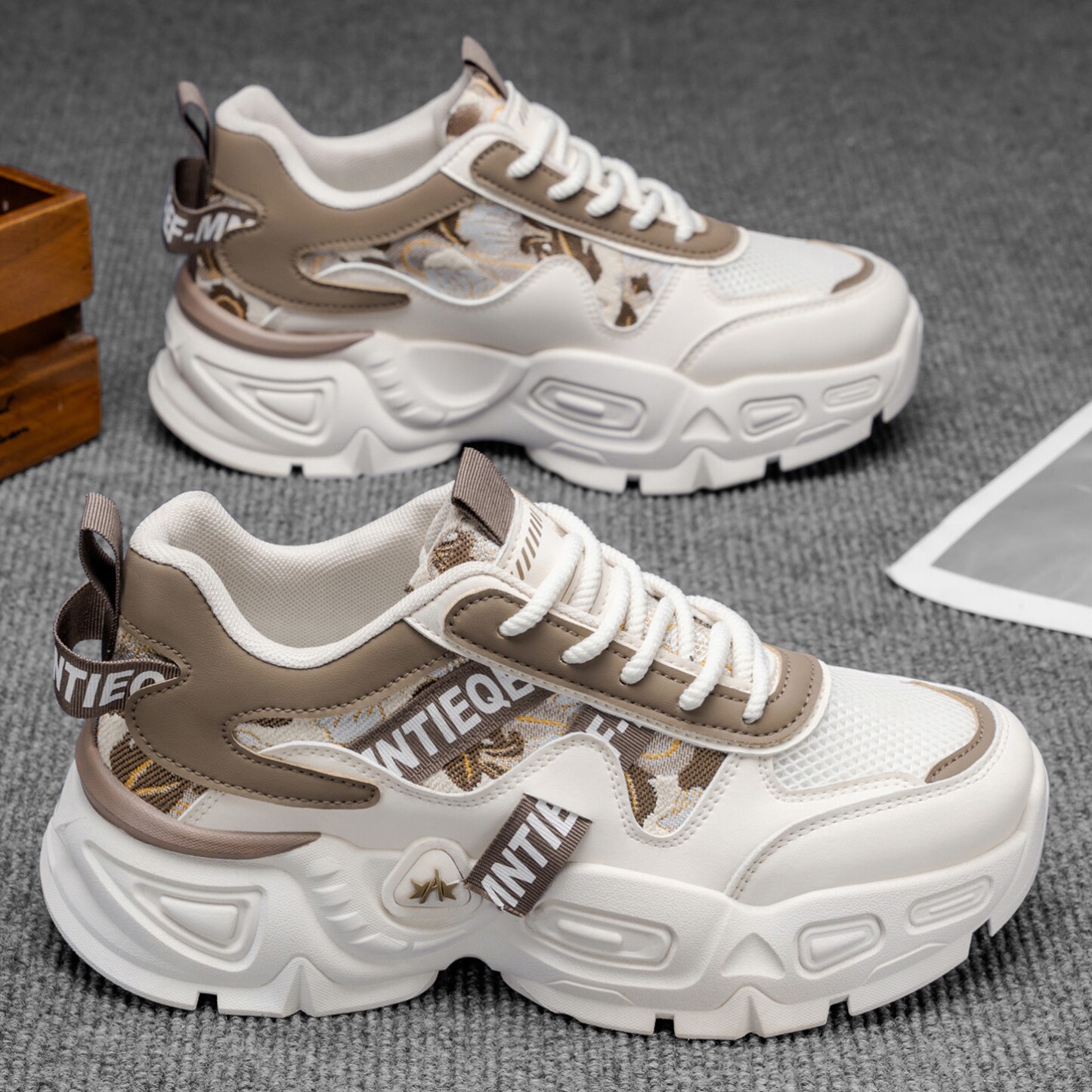 男鞋2025新款夏季网面透气爆款青少年运动鞋休闲厚底软底老爹鞋男