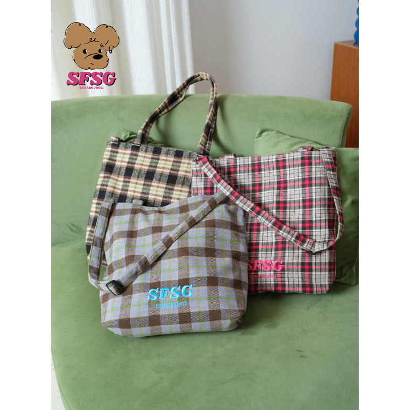 SFSG x 格纹刺绣系列格纹斜挎包节日礼物百搭多色2025冬季新品