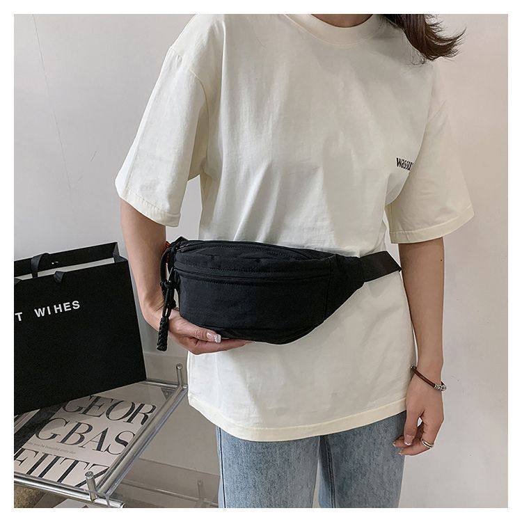 帆布休闲包包女2025新款潮斜挎包夏天运动胸包小众百搭in