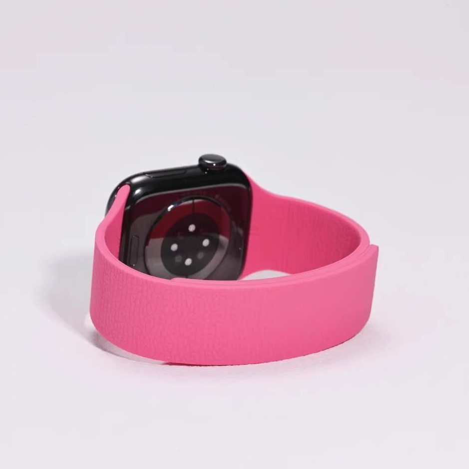 【超强磁吸】适用iWatchs11代新款高质感荔枝纹软磁硅胶苹果手表s1098磁吸表带华为Fit5创意Fit4小米9Pro夏天