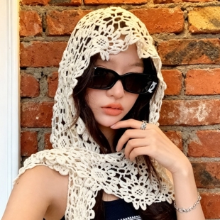 手工钩花镂空针织披肩四季帽子多用编织包头帽旅游拍照打卡神器
