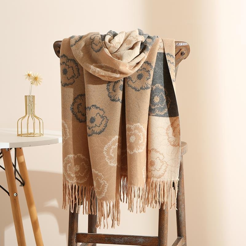 高档手感围巾女冬保暖护颈围脖外