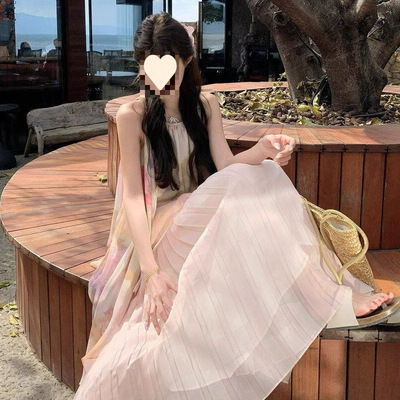 穿搭夏天2026新款女装长裙扎染印花宽松修身雪纺吊带连衣裙
