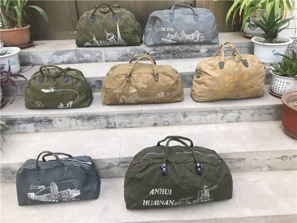 老库存 七八十年代提兜 老行李包 怀旧旅行包 老式行李包 老物件