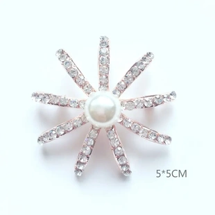 女士衣饰时尚 定做韩版 镶钻合金婚纱饰品 新款 胸花定制 珍珠胸针