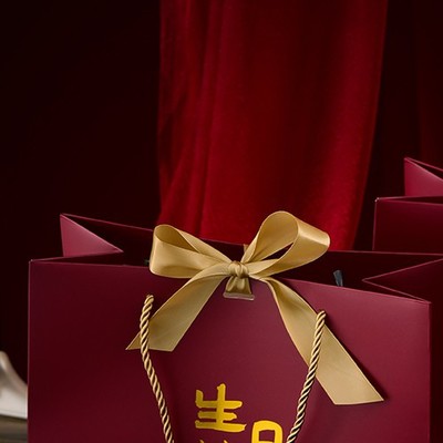 礼品袋礼物包装袋手提生日快乐周岁回礼袋高级感零食纸袋满月礼袋