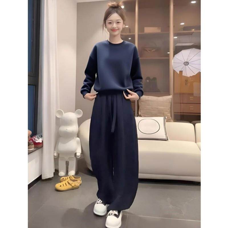 推荐小个子短款卫衣女圆领2025新款设计感小众藏蓝色宽松早秋季薄