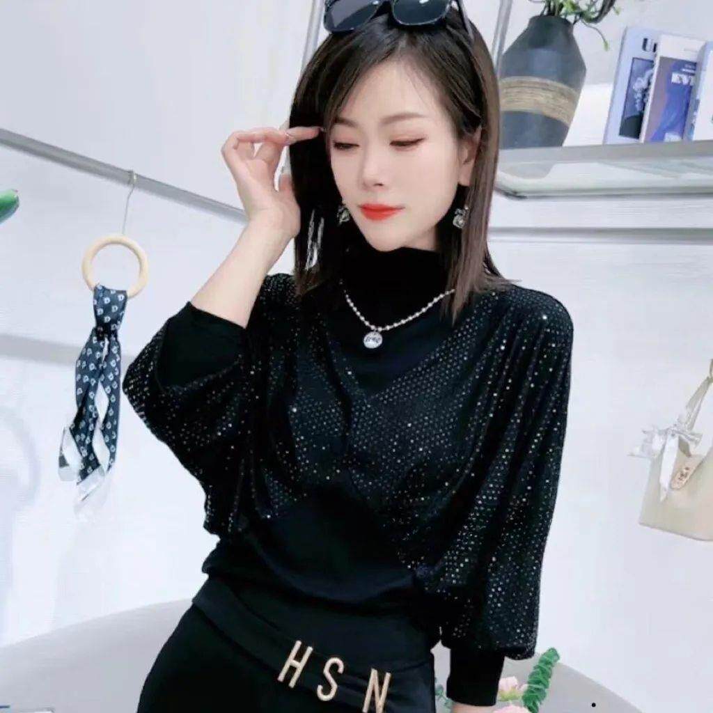 好货早秋新款亮片拼接蝙蝠袖长袖t恤女小个子设计感小众时尚别致