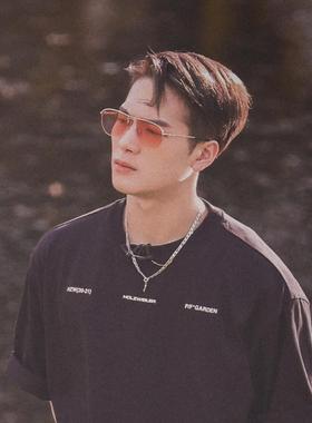 王嘉尔同款眼镜黄色落日墨