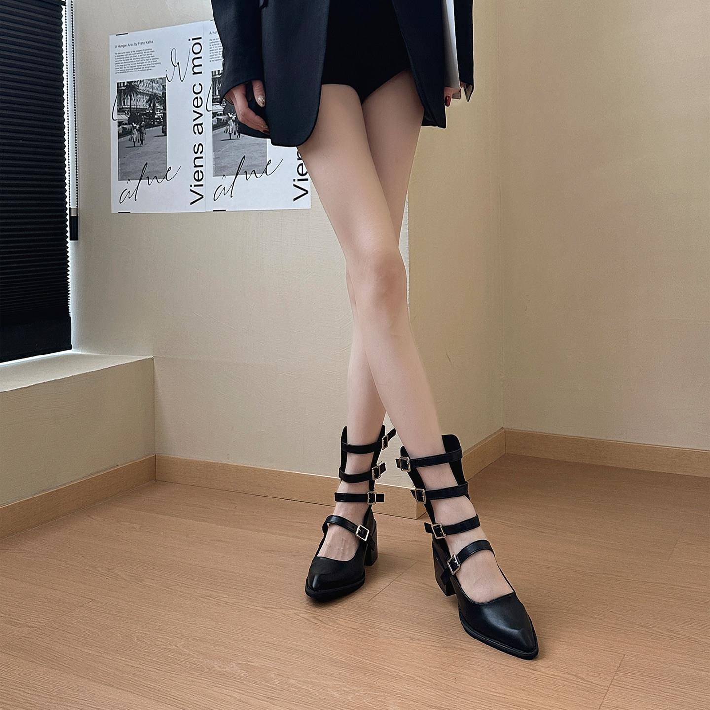好货酷感风皮带扣镂空凉靴女2026夏新款粗跟尖头增高显瘦百搭黑色