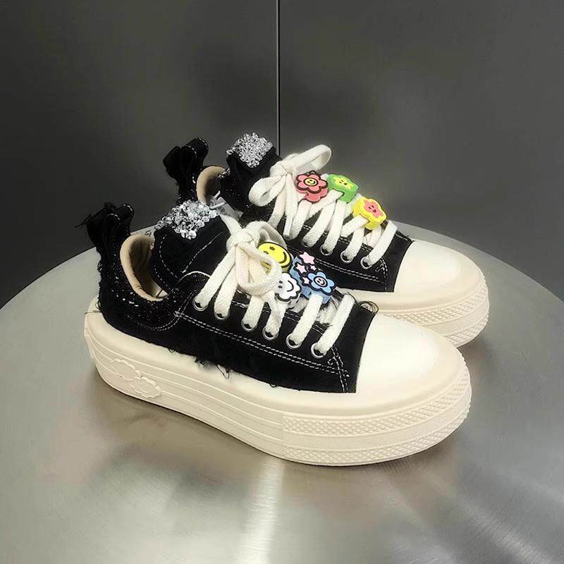 新品厚底增高帆布鞋女2026新款春秋夏季爆款女鞋子休闲运动板鞋小