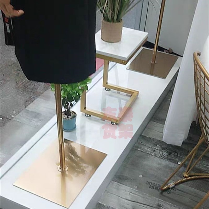 服装店橱窗展示台增高地台网红直播脚踩桌垫高婚纱店模特站台底座