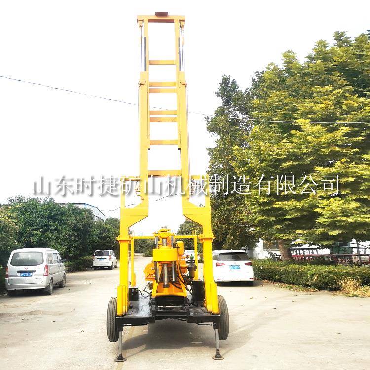 轮式可牵引液压岩土层矿脉勘察取芯钻机山区家用深孔柴动打井机