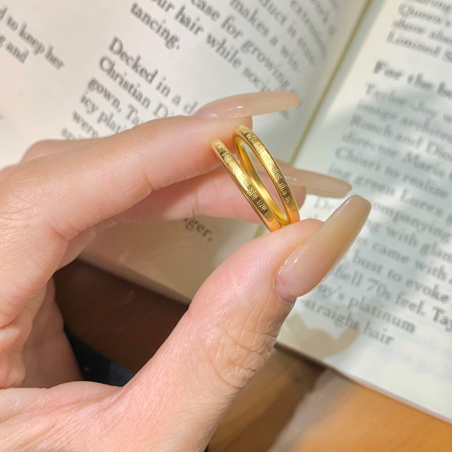 卡纯诗金店同款沙金仿真金百福素圈戒指女轻奢高级感素圈指环精致