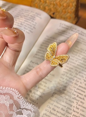 卡纯诗金店同款沙金仿真金蝴蝶戒指高级感指环食指戒宽版镂空指环