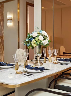 样板间创意红酒杯摆件餐厅餐桌高脚杯酒柜吧台软装饰品玻璃香槟杯