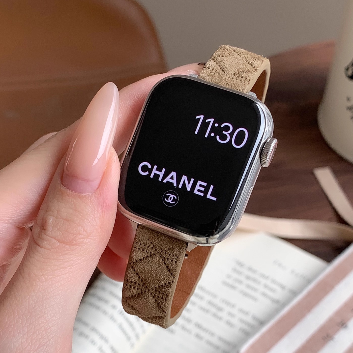 适用iwatch经典菱格秋冬毛呢表带