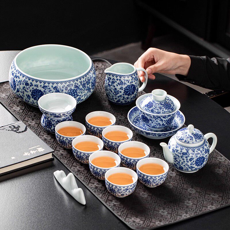 青花瓷功夫茶具套组复古中式盖碗茶壶茶杯套组家用缠枝莲景德镇
