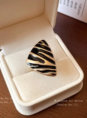 中古滴油条纹形开口戒指轻奢高级感食指戒复古饰品女