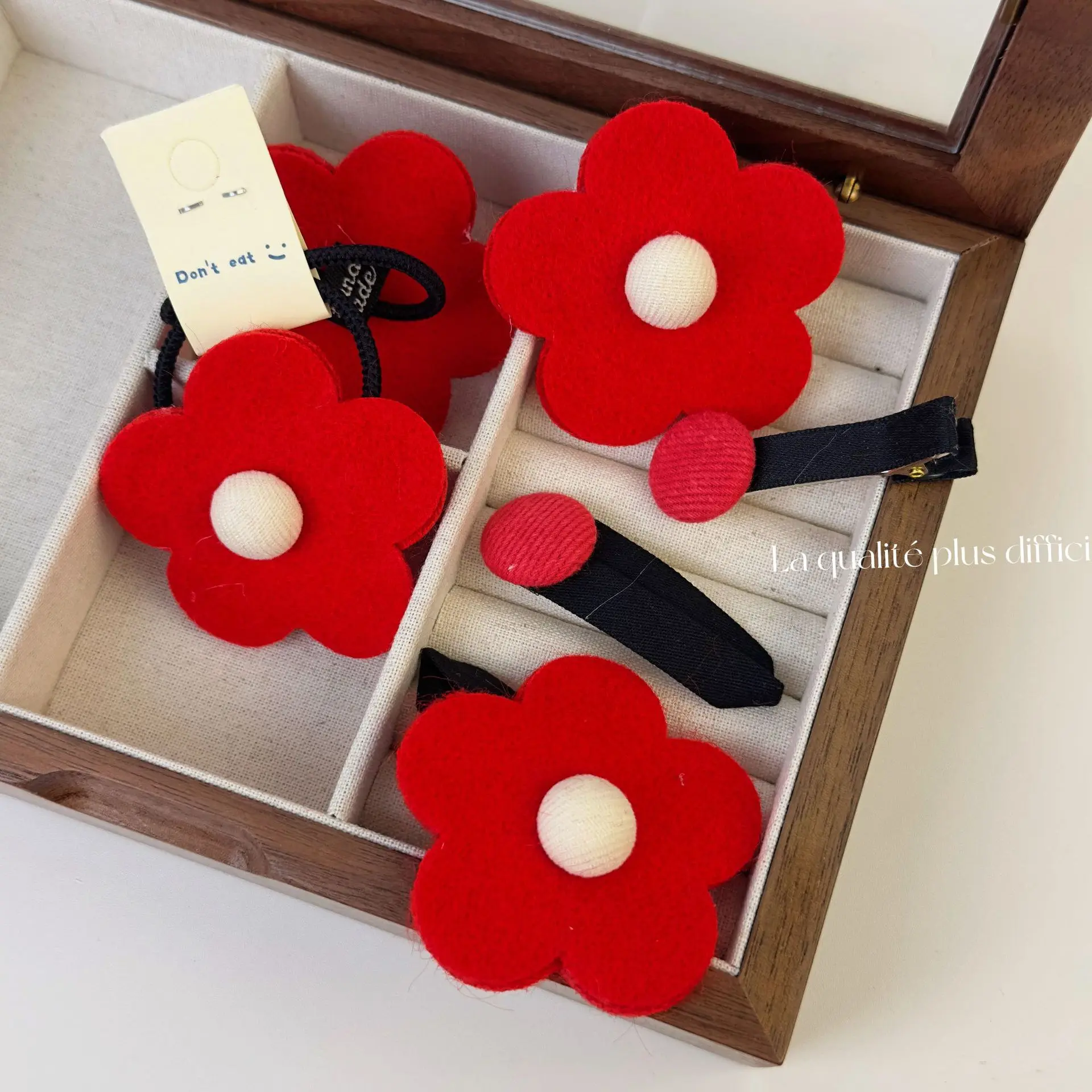 新年喜庆红色可爱花朵少儿发夹发圈秋冬羊毛毡对装bb夹套装发饰