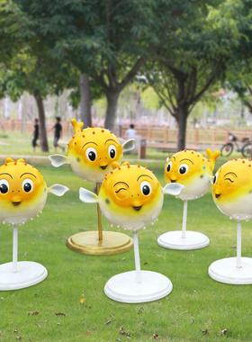 卡通河豚雕塑户外海洋馆度假村沙滩幼儿园装饰玻璃钢海洋系列摆件