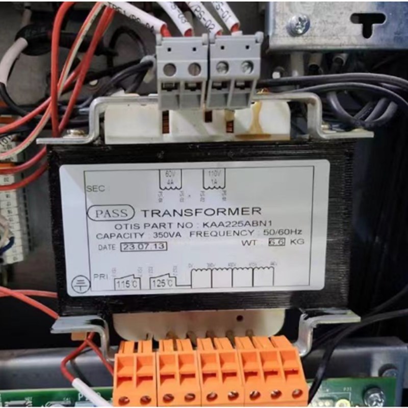 电梯配件大全奥的斯同款参数全新变压器电KAA225ABN1定制配电箱