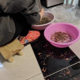 实木家用成人简易脚踏板凳舞蹈木凳矮凳凳子宝宝儿童家用垫脚凳子
