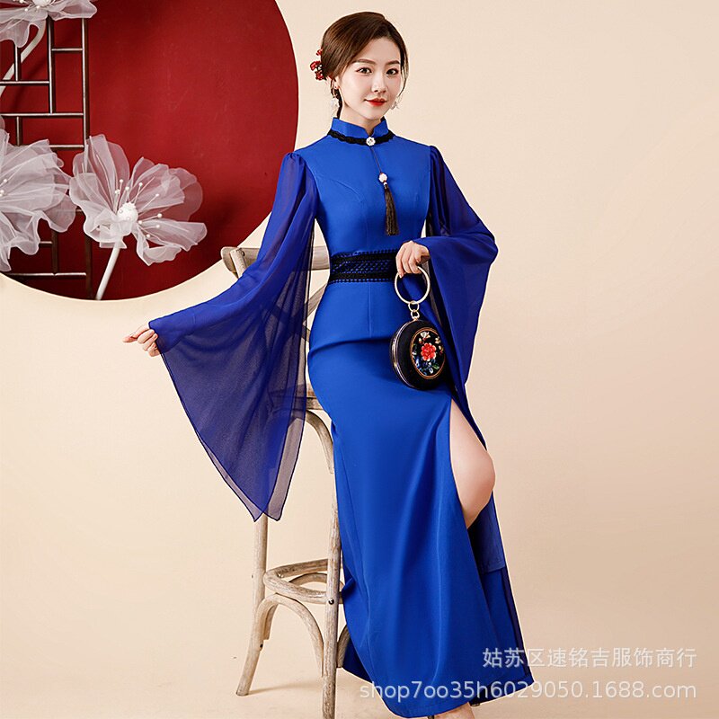 2026新款走秀旗袍优雅大码舞台演出服改良年轻款宴会礼仪连衣裙夏