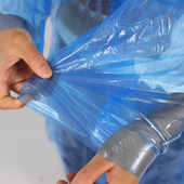 成人一次性雨衣PE新料纽扣长款 开扣连体加厚户外