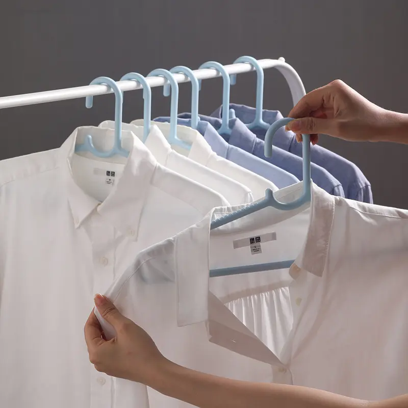 宽肩防滑衣架晾衣防肩角防滑大衣架卧室塑料凉衣架百货