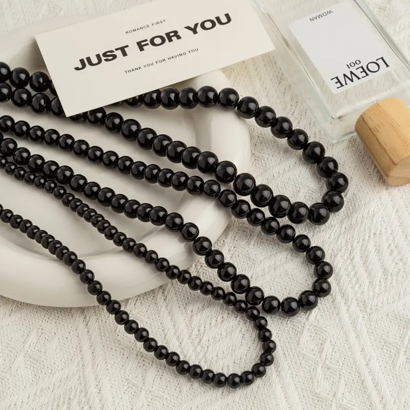 冷淡风黑色珍珠项链女2025新款锁骨链小众设计简约高级感串珠配饰