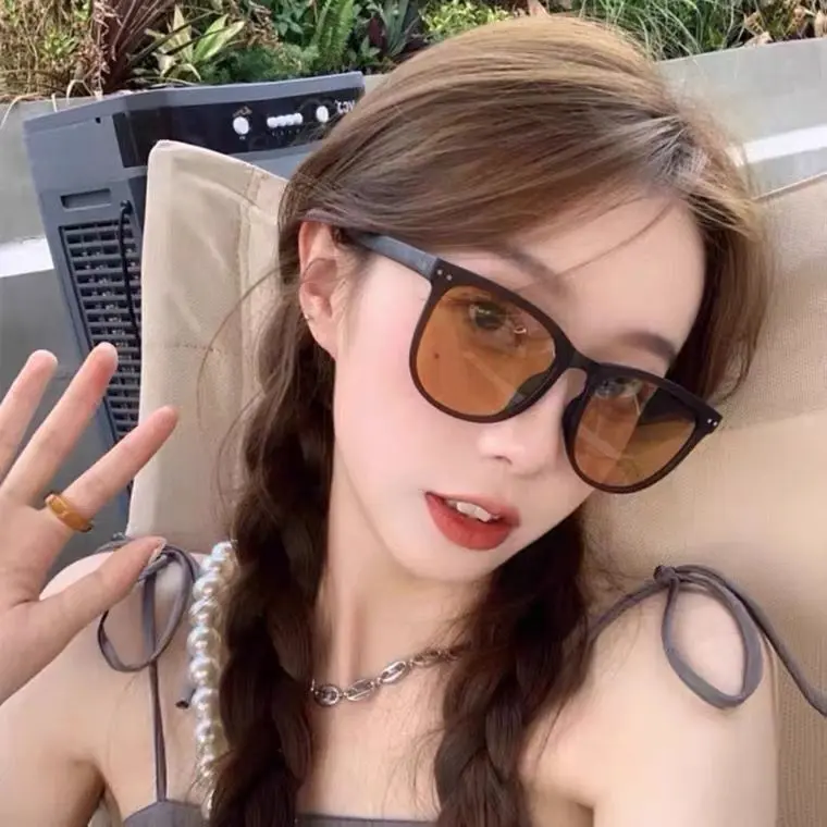 新款折叠墨镜太阳镜时尚防晒复古折叠眼镜女高级感ins感