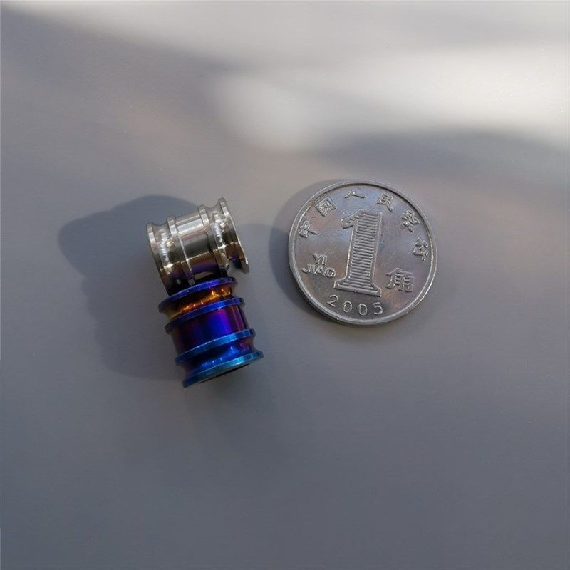 钛合金刀坠钛伞绳挂件 纯钛吊坠背包尾扣尾坠蓝色刀坠diy配件超轻,鲜花速递/花卉仿真/绿植园艺,洒水/浇水壶,淘宝优惠券,粉丝福利购,淘宝优惠卷