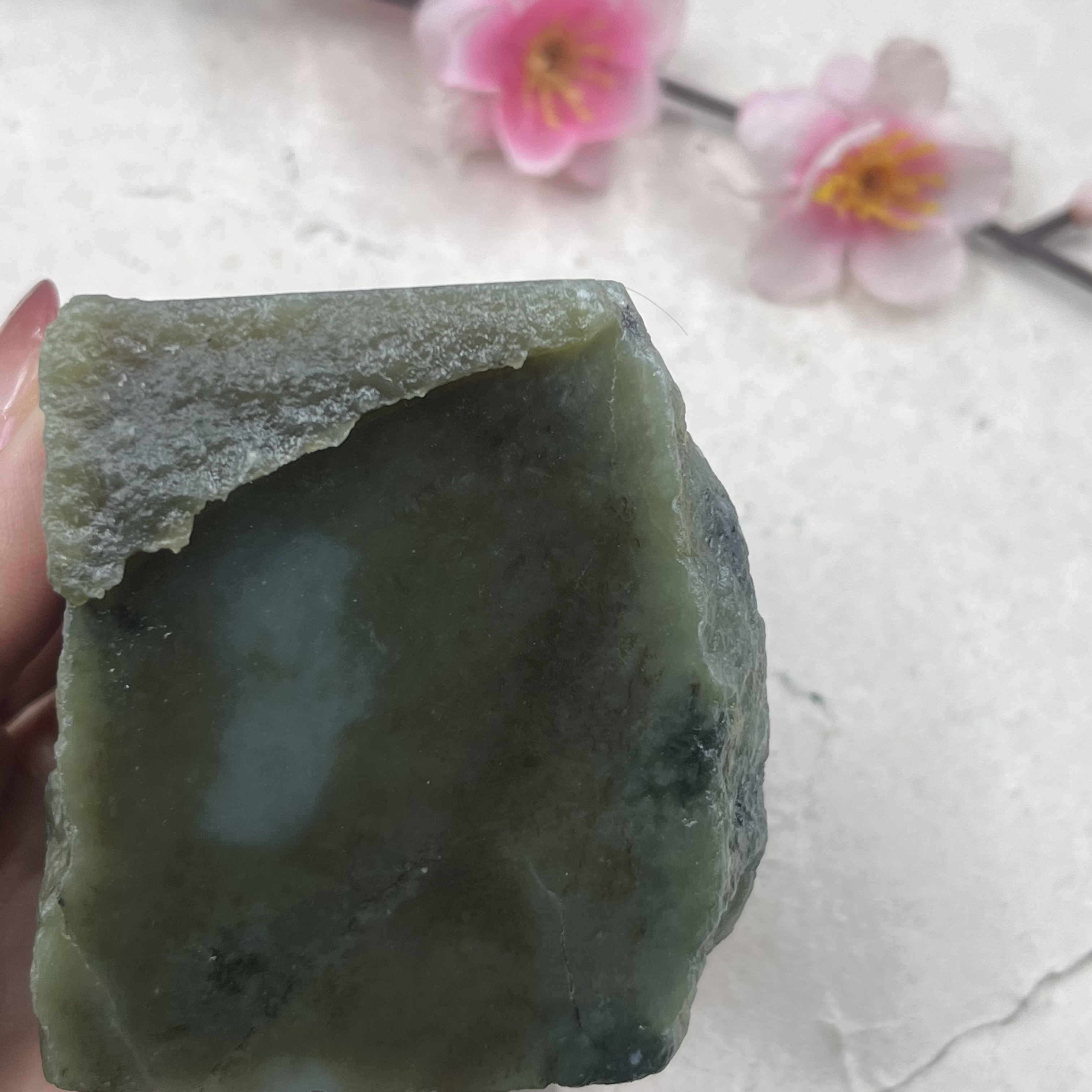 新疆和田玉糖青玉且末磨刀石摆件边角料玉石料下脚料包邮375克t