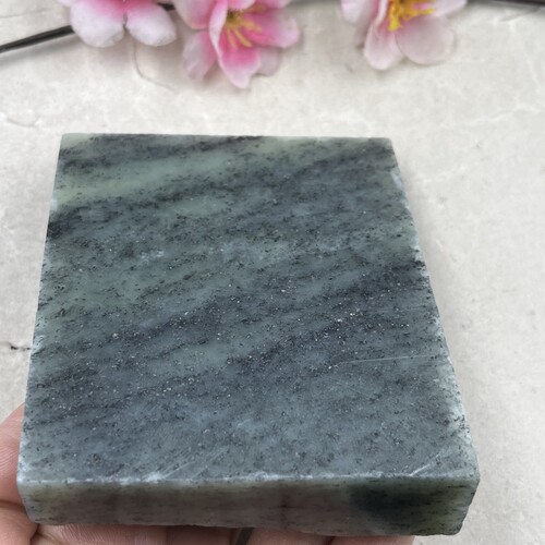 新疆和田玉青花籽牌子边角料玉石料摆件磨刀石片料毛料包邮249克t