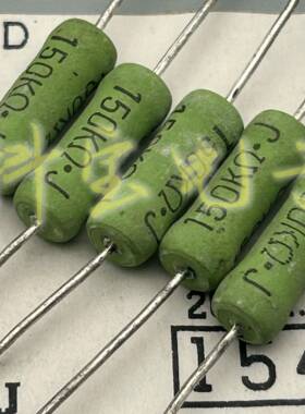 日本KOA 3W150K 线条清晰通透背景十分宁静铜脚金属膜电阻