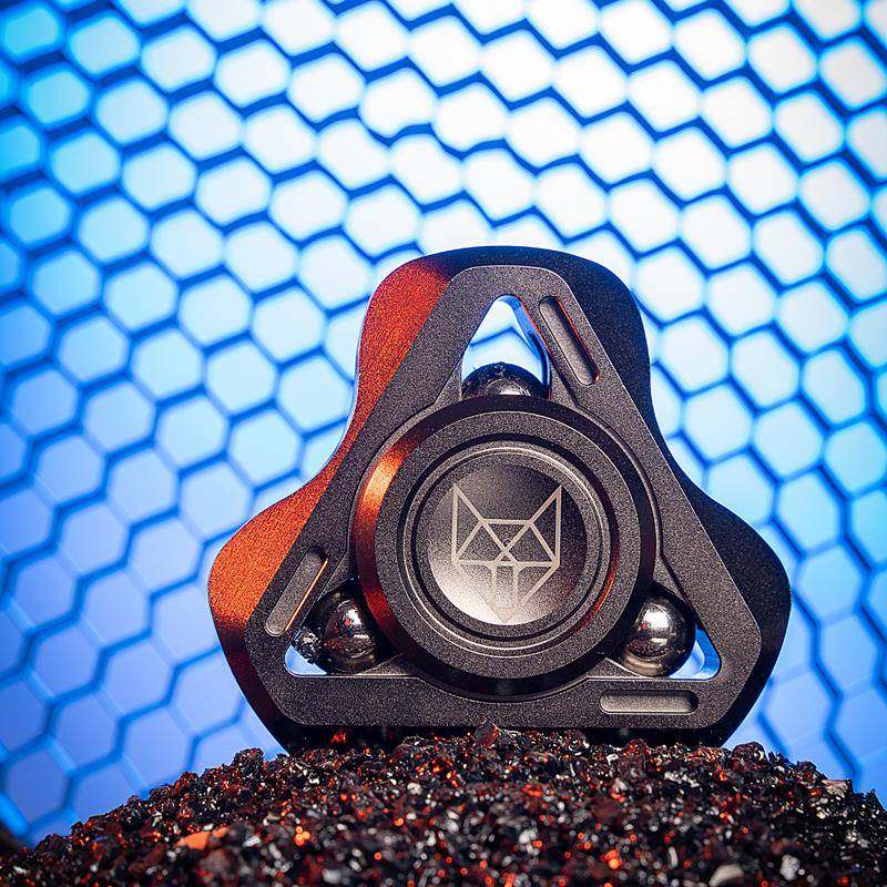 逍遥浮世｜灵狐3指尖陀螺入门经典版转时持久稳定夜光氚管减压EDC