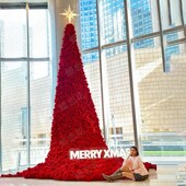 大型正红色圣诞树 灯光玫瑰树摆件 商场酒店节庆双旦引流拍照美陈