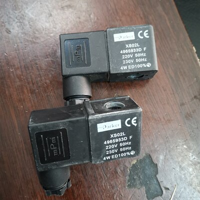 parker派克电磁阀线圈XS02L 4965933D F  220V 50HZ