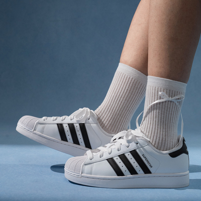 阿迪达斯Adidas贝壳头女鞋