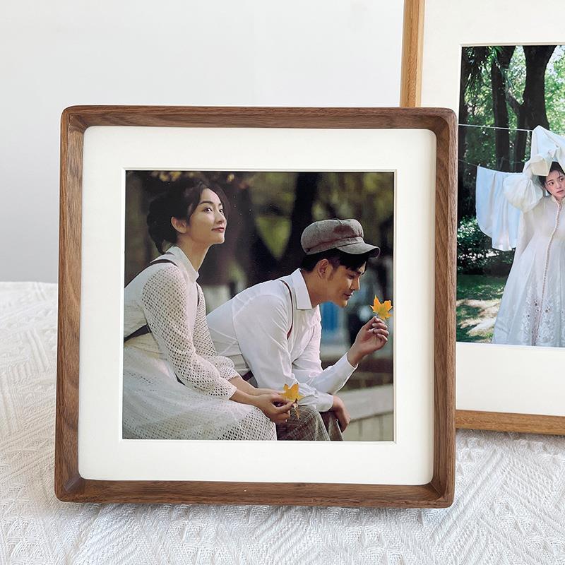 实木制榫卯相框胡桃木椭圆形寸8寸10寸相框摆台实木相框现货