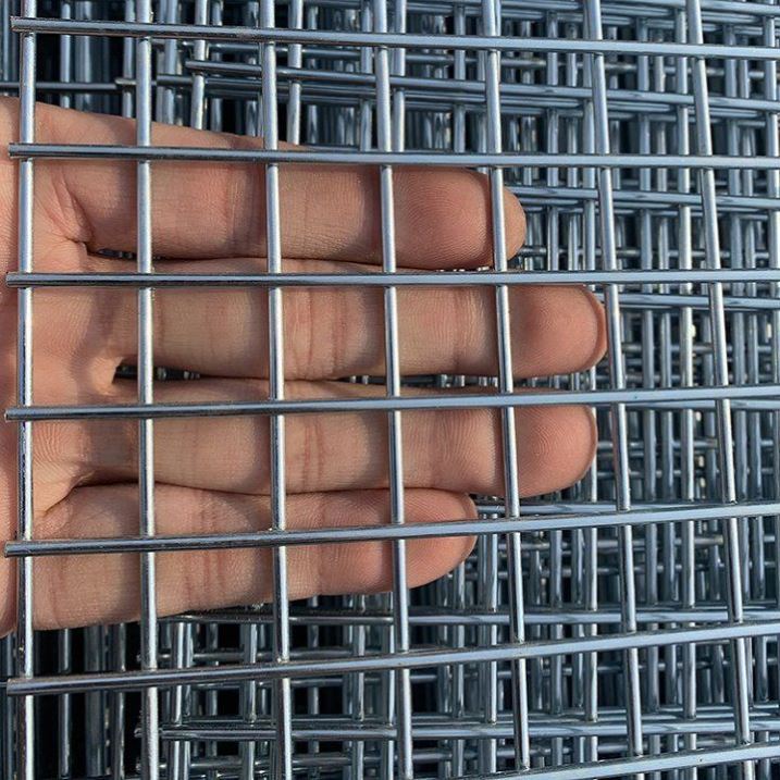 工地地暖镀锌养殖电焊网建筑网片围栏网格钢丝建筑钢铁丝网小孔